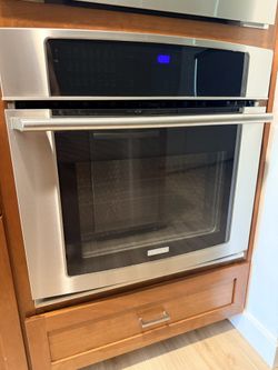 Electrolux 30” Stainless Steel Convection Wall Oven