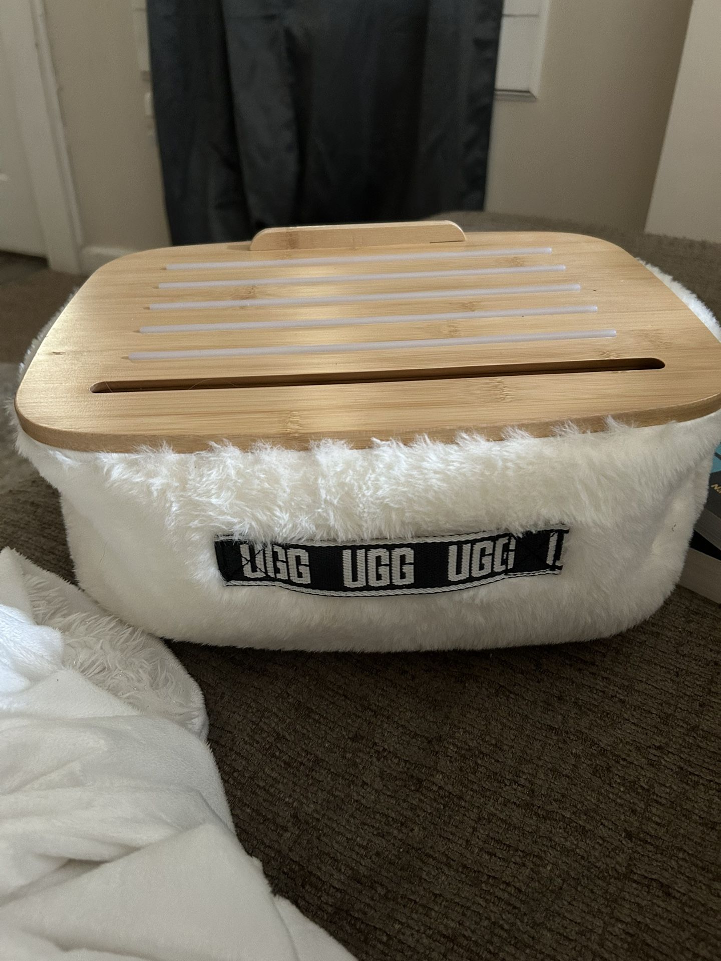 UGG Laptop Holder 