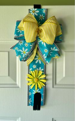 Sunflower Wreath Hanger