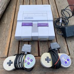SNES Super Nintendo Video Game Console W/ 2 Controllers, Power + A/V Cables