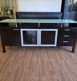 Tempered Glass Cabinet