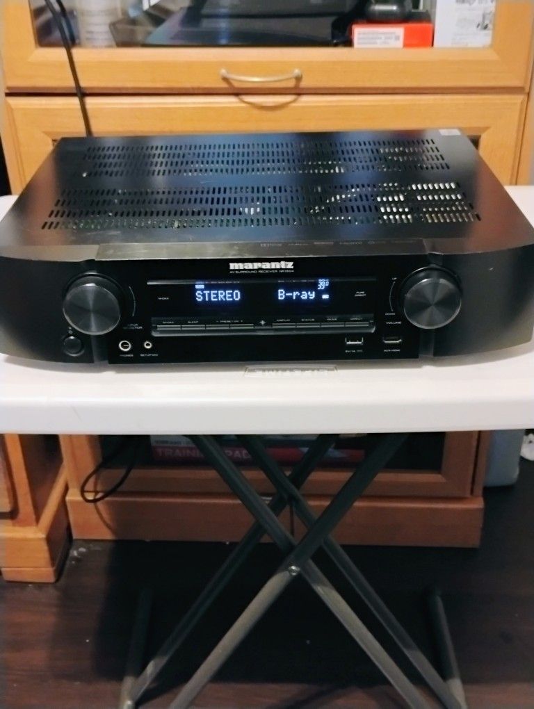 MARANTZ  AV. SURROUND  RECEIVER  MODEL.:NE1504 .$ 80 