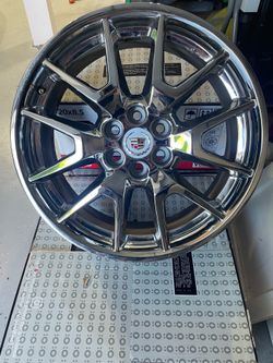 Cadillac SRX OEM wheels