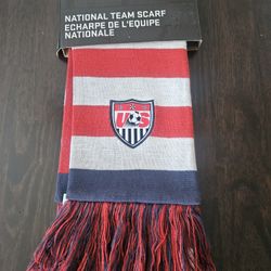 *NEW* Nike US National Team Scarf Fringe Double Sided USA Soccer Red White Blue Stripe