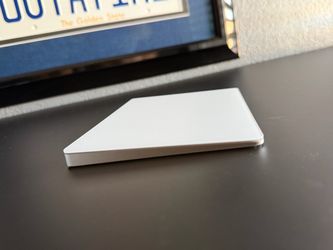 Apple Magic Trackpad 2 – Wireless Rechargeable