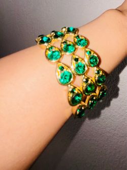 CRYSTAL STATEMENT STRETCHABLE BRACELET