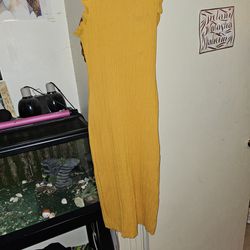 Large Yellow Dress
