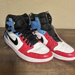 Air Jordan 1 Retro High OG "Fearless" (UNC to Chicago