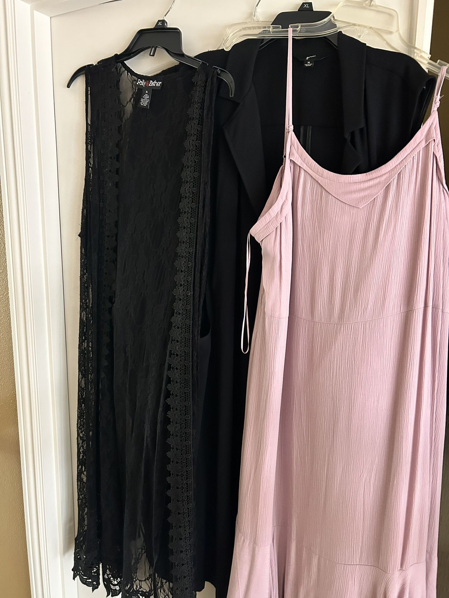 Women’s Clothes Size XL