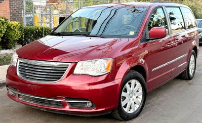 2016 Chrysler Town and Country