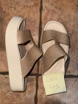 Crocs Platform Sandals Size 9