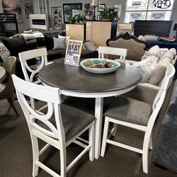 Perfect Dining Set! $499 🤍✨