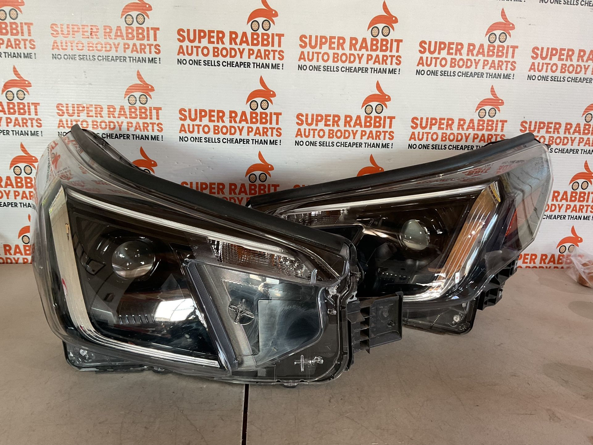 2022 Forester Pair LED Headlights COMPLETE ORIGINAL 2024✅