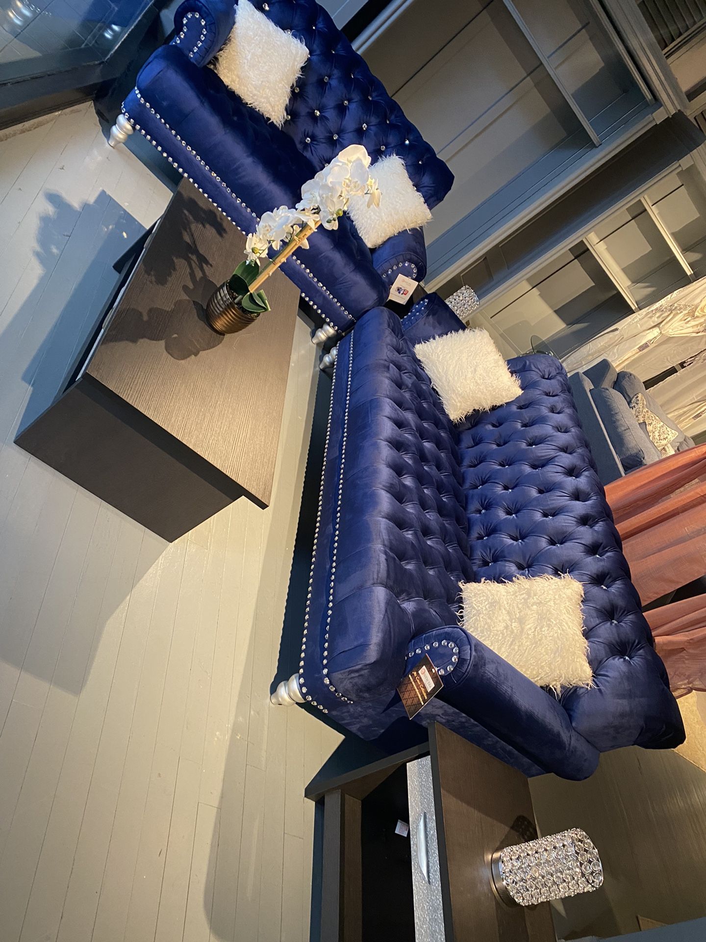 2pc Sofa Set//3pc Available//in Stock//40%off