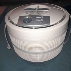 HEPA AIR CLEANER