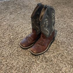 Boys Boots Size 1.0 D