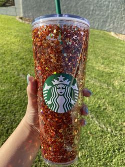 Snowglobe Starbucks tumbler