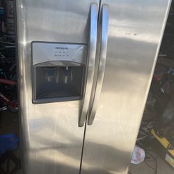 Fridge and freezer