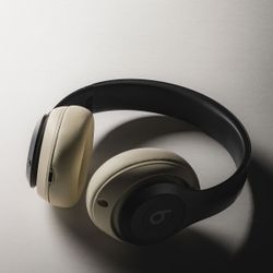 Beats x stussy