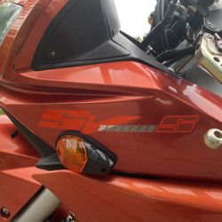 SV1000s
