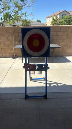 Axe throw set