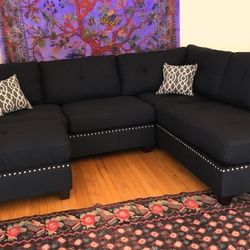 Brand New Black Linen Sectional Sofa +Ottoman (New In Box) 