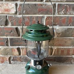 Coleman Lantern Model 220J Double Mantle USA Pyrex Glass—See All Pics—Carry Case Sold Separately