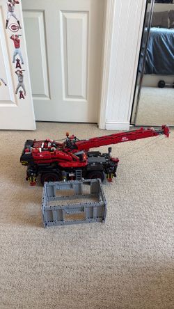 Lego technic crane