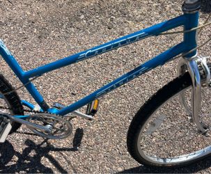 1988 Cruiser Schwinn Supreme bike -Used