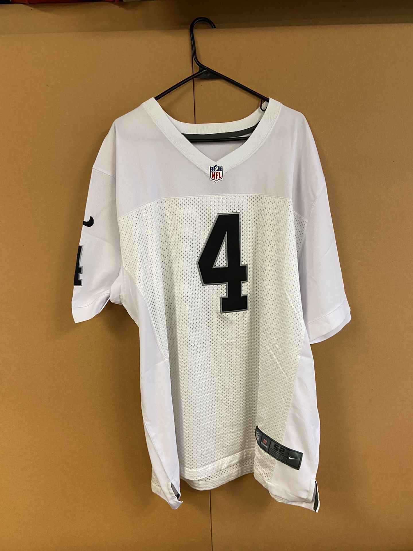 Raiders Derek Carr Jersey Size 52 Nike 