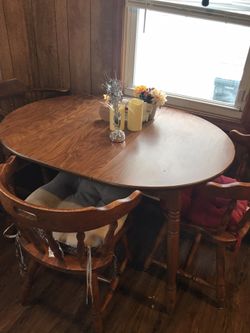Oakwood Dining room set