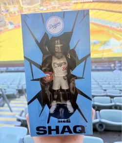Shaquille O’Neal Bobblehead lakers dodgers 2026 sga bobblehead