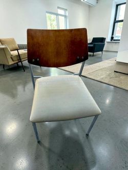 Allsteel Gunlocke Molti Guest Chair | $19.99