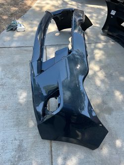 Toyota corolla le 2014 and 2015 and 2016  front bumper