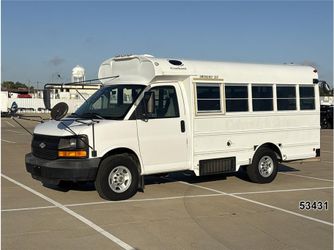 2005 Chevrolet Express Cutaway
