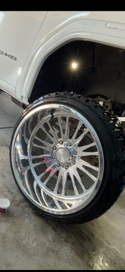 24x14 8 lug wheels