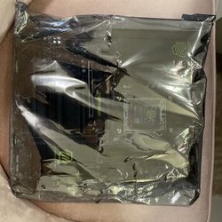 MSI - Mag X870 Tomahawk Wi-Fi 