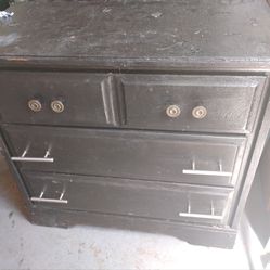 Chest of Drawers