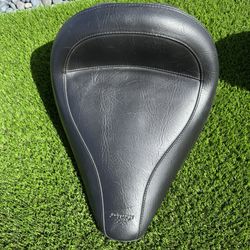 Mustang Softtail Seat 