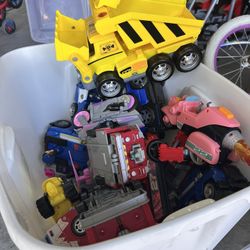 Paw Patrol Cars And Figurines