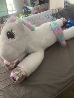 Big Unicorn Plushy 