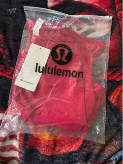 size 6 red lulu set