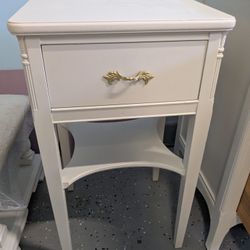 Single End Table H28 L16 D14