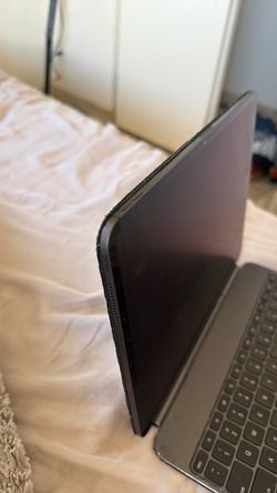 iPad Pro 13 inch M4 Nano Texture 1TB