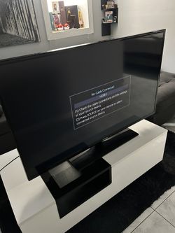 Samsung 50 In Smart TV