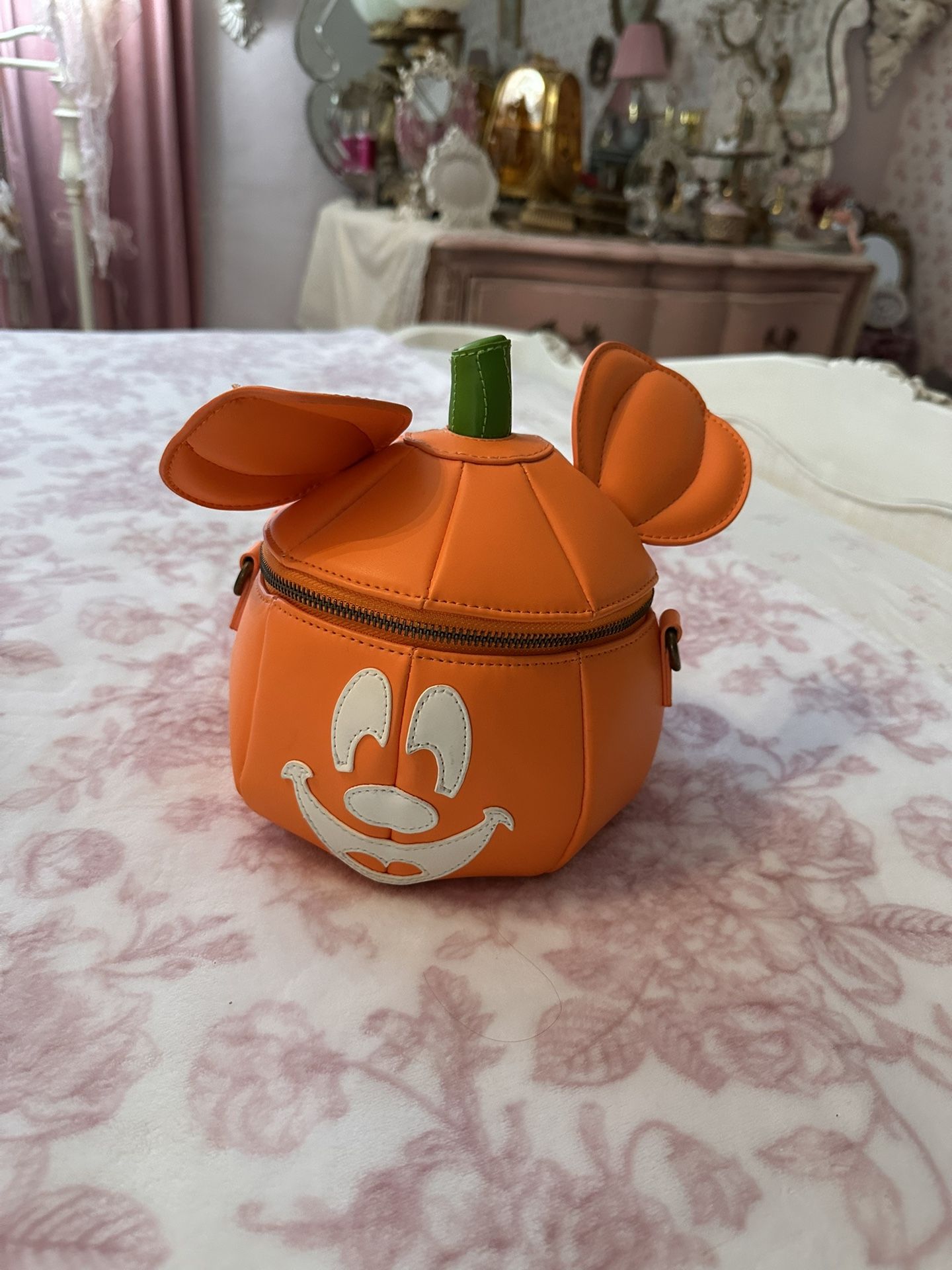 Halloween Mickey Jack O Lantern Loungefly Bag