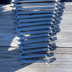 16- METRIC BLACKHAWK 12 POINT COMBINATION WRENCHES . USA