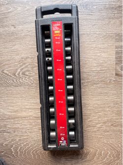 $60 Husky 1/2" 11 pcs drive deep IMPACT socket set Milimetrica Nuevo new
