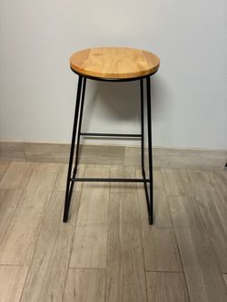Bar Stools new 2 available