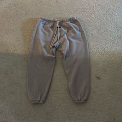 ESSENTIALS FEAR OF GOD JOGGERS